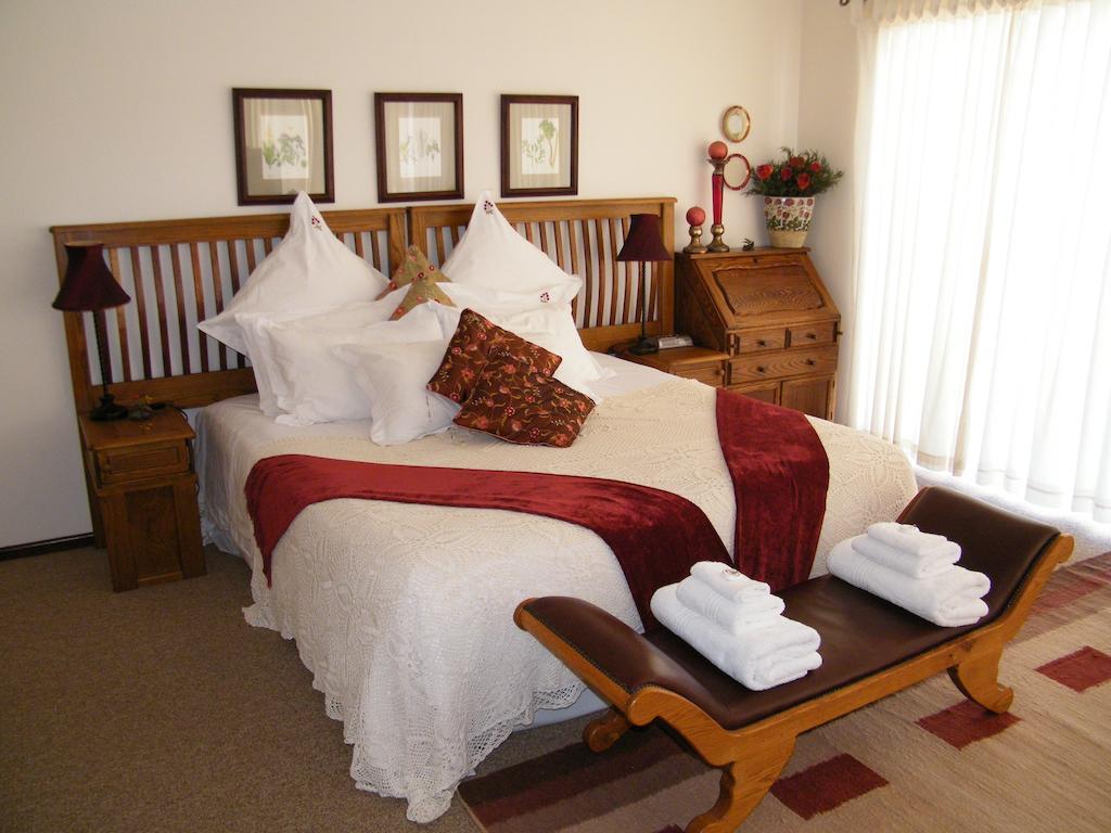 Napthali Lodge Саймонс-Таун Номер фото